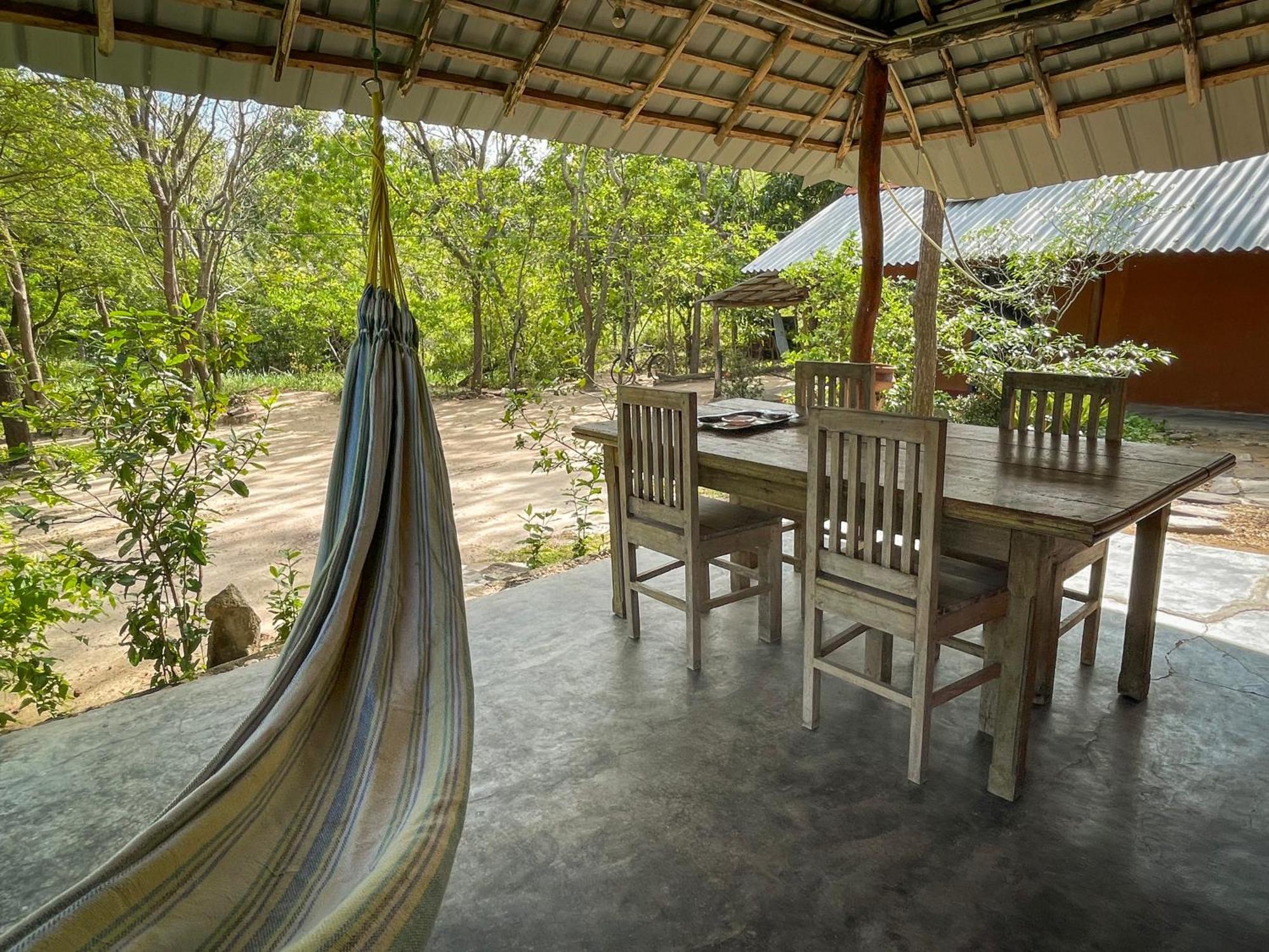 Sahana Retreat Buttala Bagian luar foto