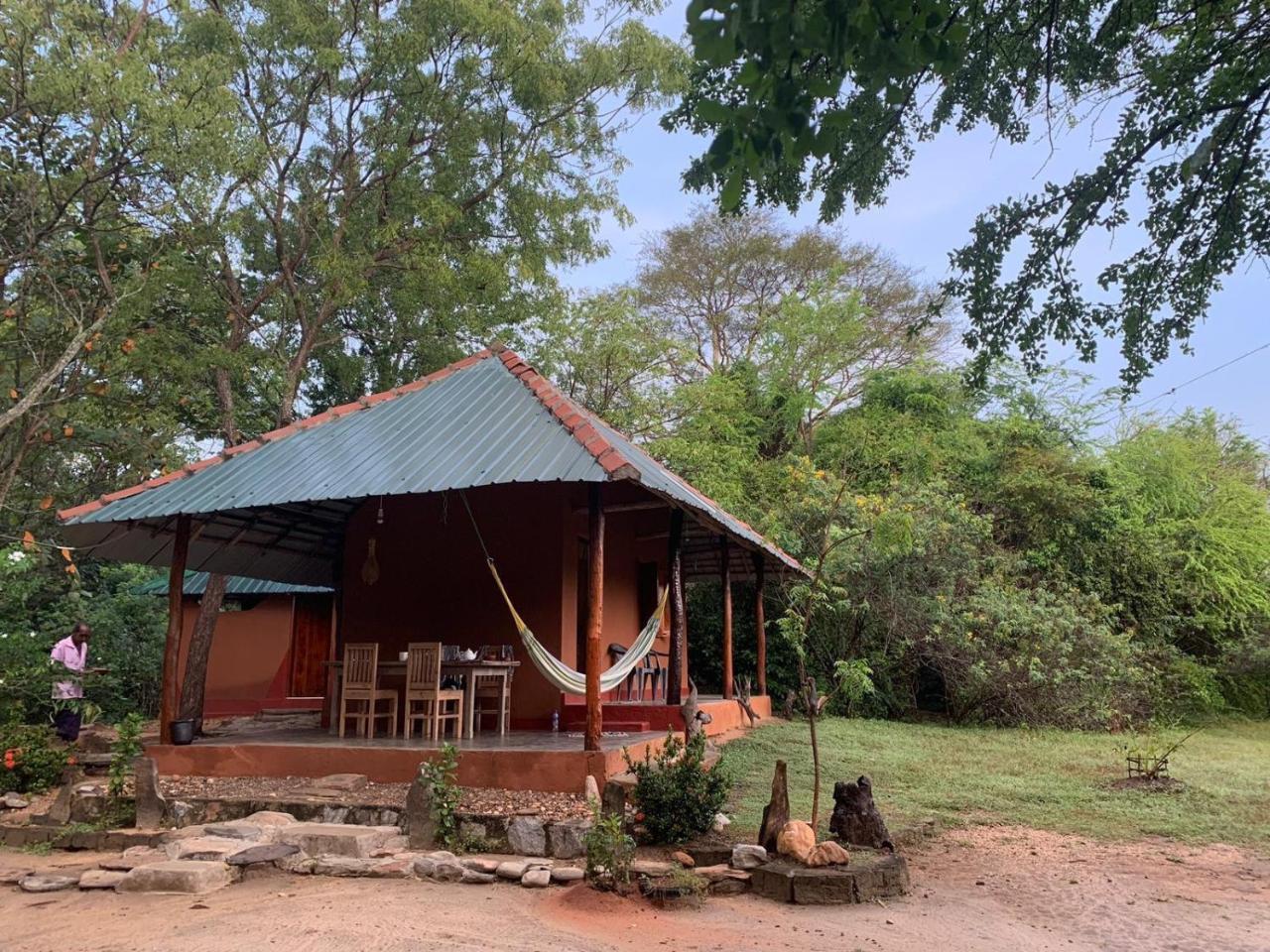Sahana Retreat Buttala Bagian luar foto